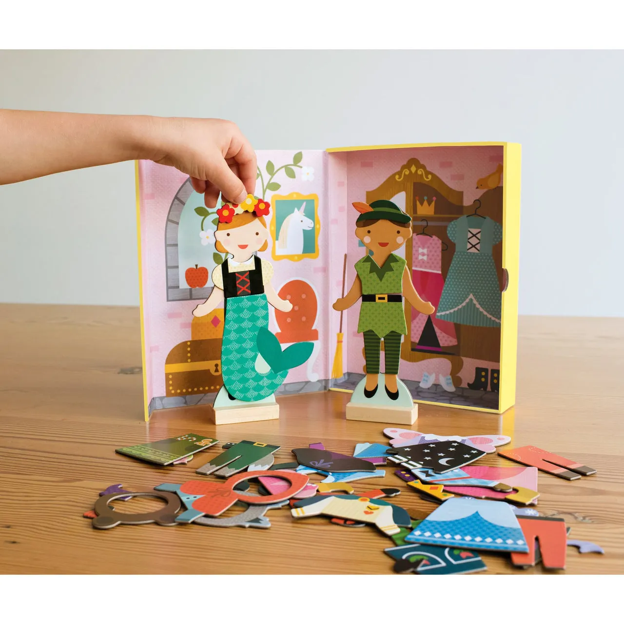 Fairy Tale Friends Magnetic Dress Up