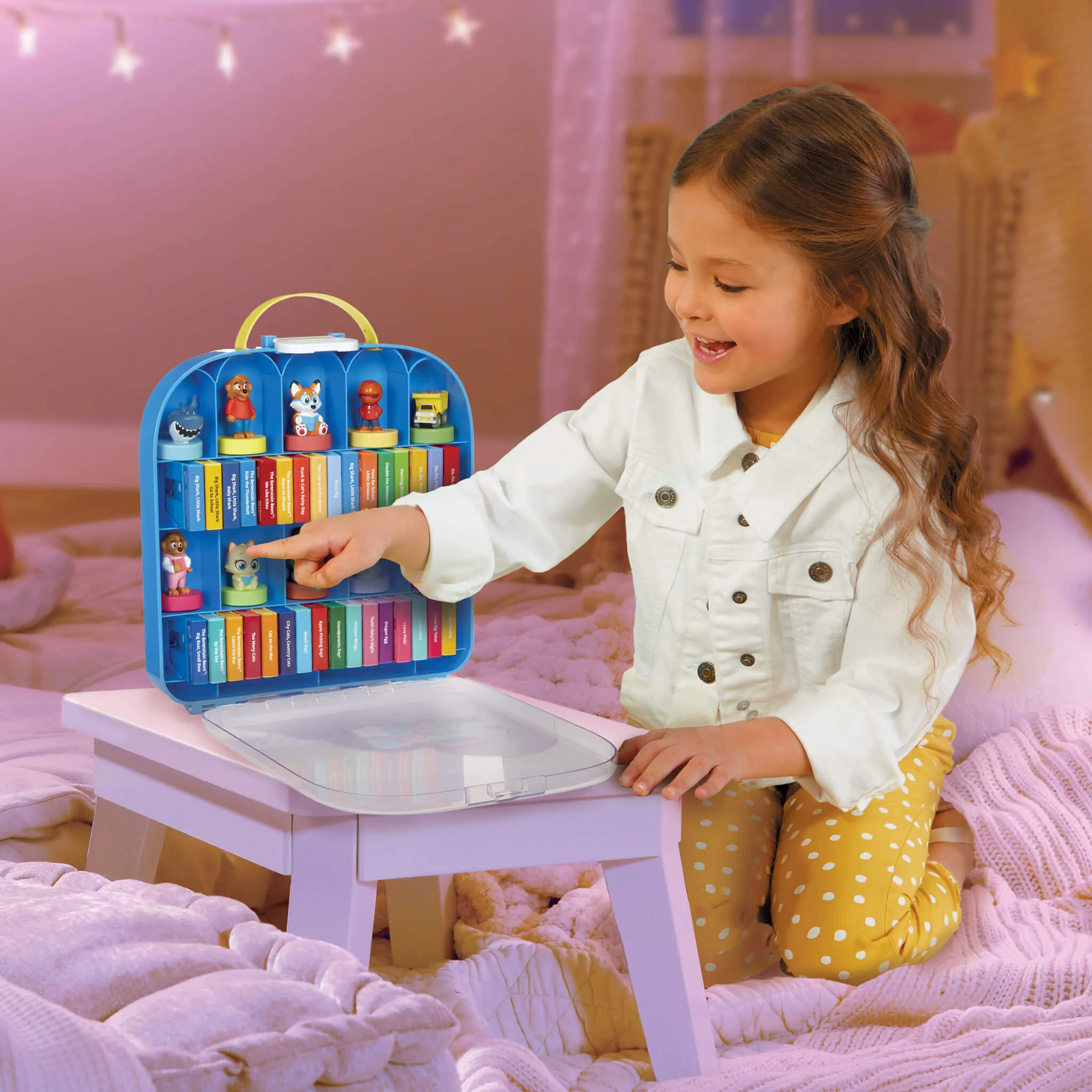 Story Dream Machine™ Show & Go Storage Case